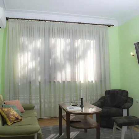 Midtown Place Doris 1 With Garage