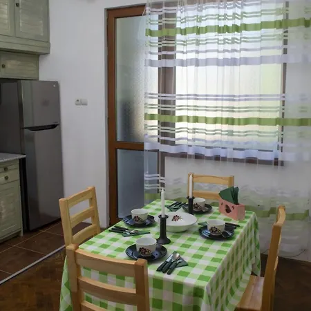 Apartament Midtown Place Doris 1 With Garage *