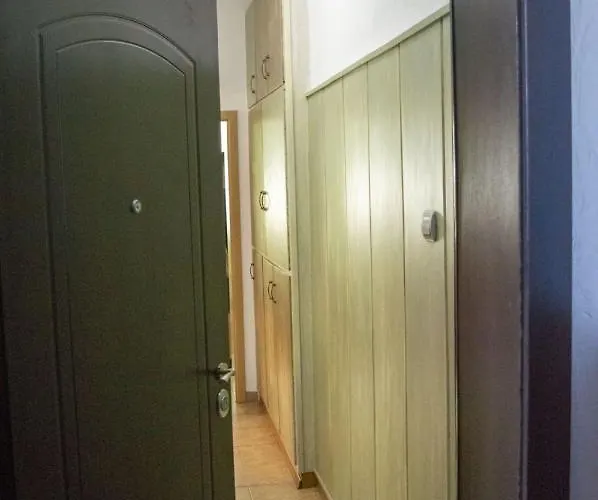 Midtown Place Doris 1 With Garage Apartment